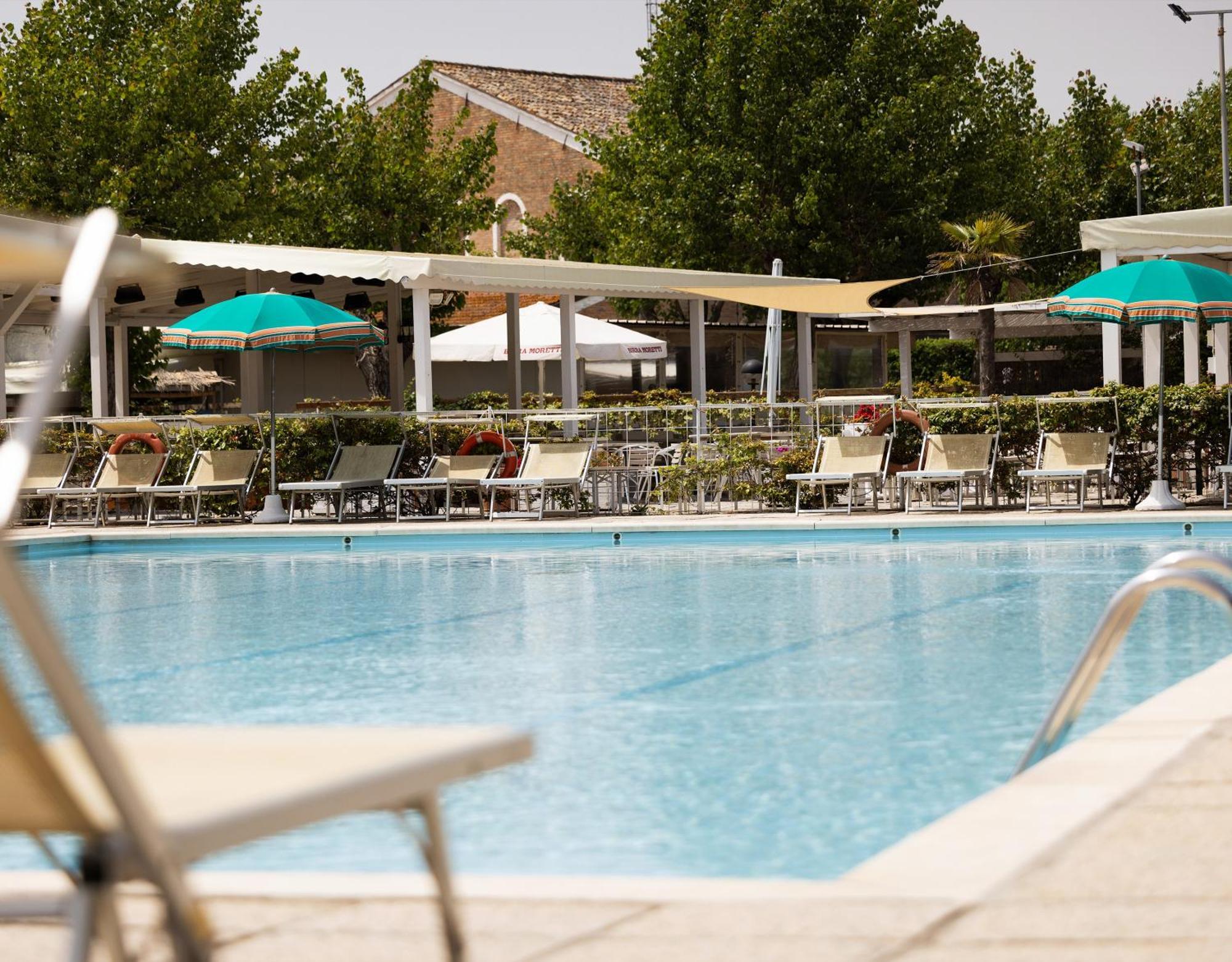 Camping Classe Village Lido di Dante Luaran gambar