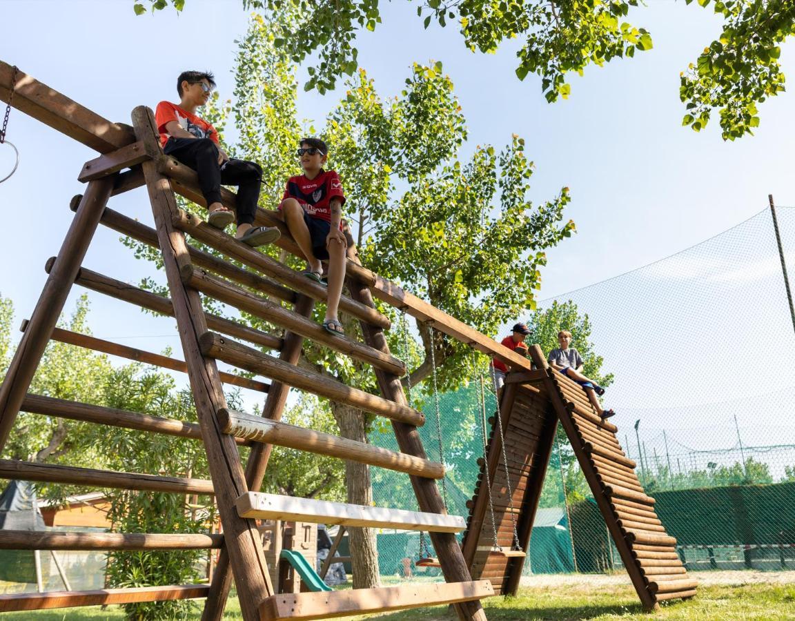 Camping Classe Village Lido di Dante Luaran gambar